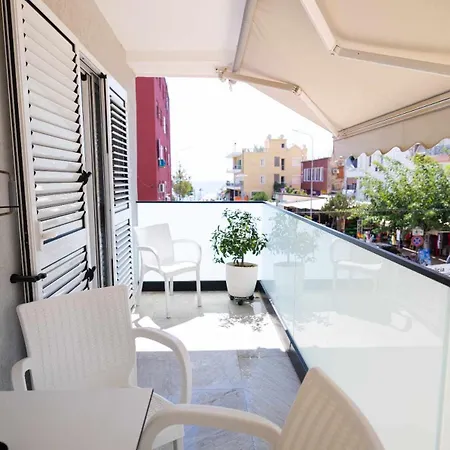 Zoto Luxury Apartment Himare