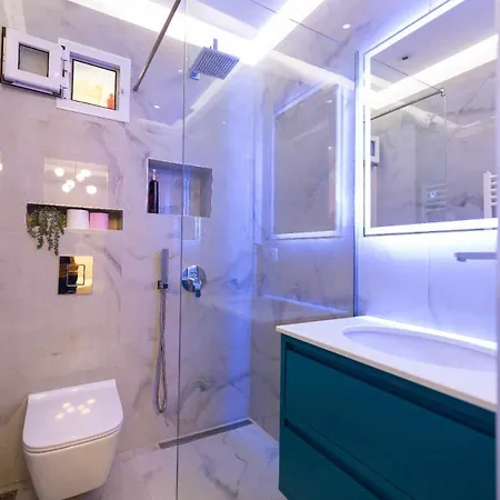 Zoto Luxury Apartment