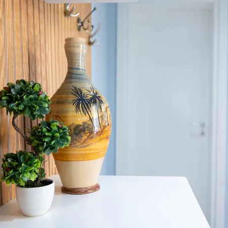 Zoto Luxury * Himare