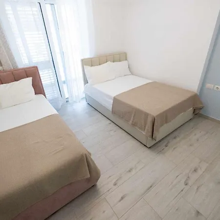 Apartment Zoto Luxury Himare