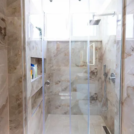 Zoto Luxury Apartment *